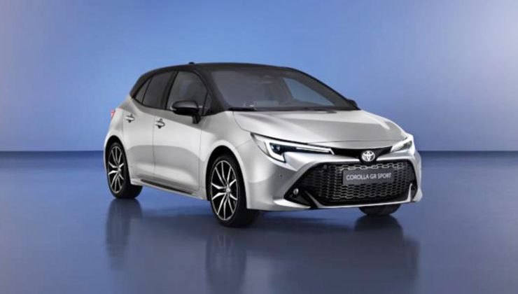 Toyota Mart 2023 fiyat listesi okkalı geldi! Corolla, Yaris Cross fiyatları kaç para oldu?